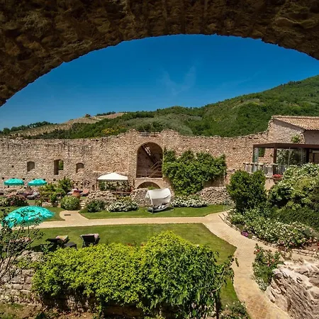 Gospodarstwo wiejskie Rocca Dei Trinci Capodacqua (Foligno)