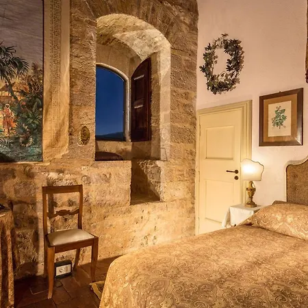 Rocca Dei Trinci *
