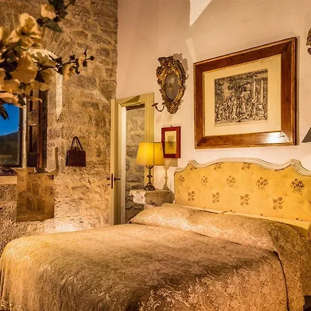 Rocca Dei Trinci Gospodarstwo wiejskie *
